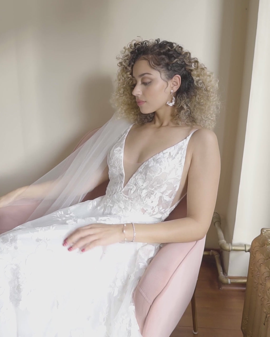 Video of a bride wearing the Astra Earrings and matching Astra Bracelet.