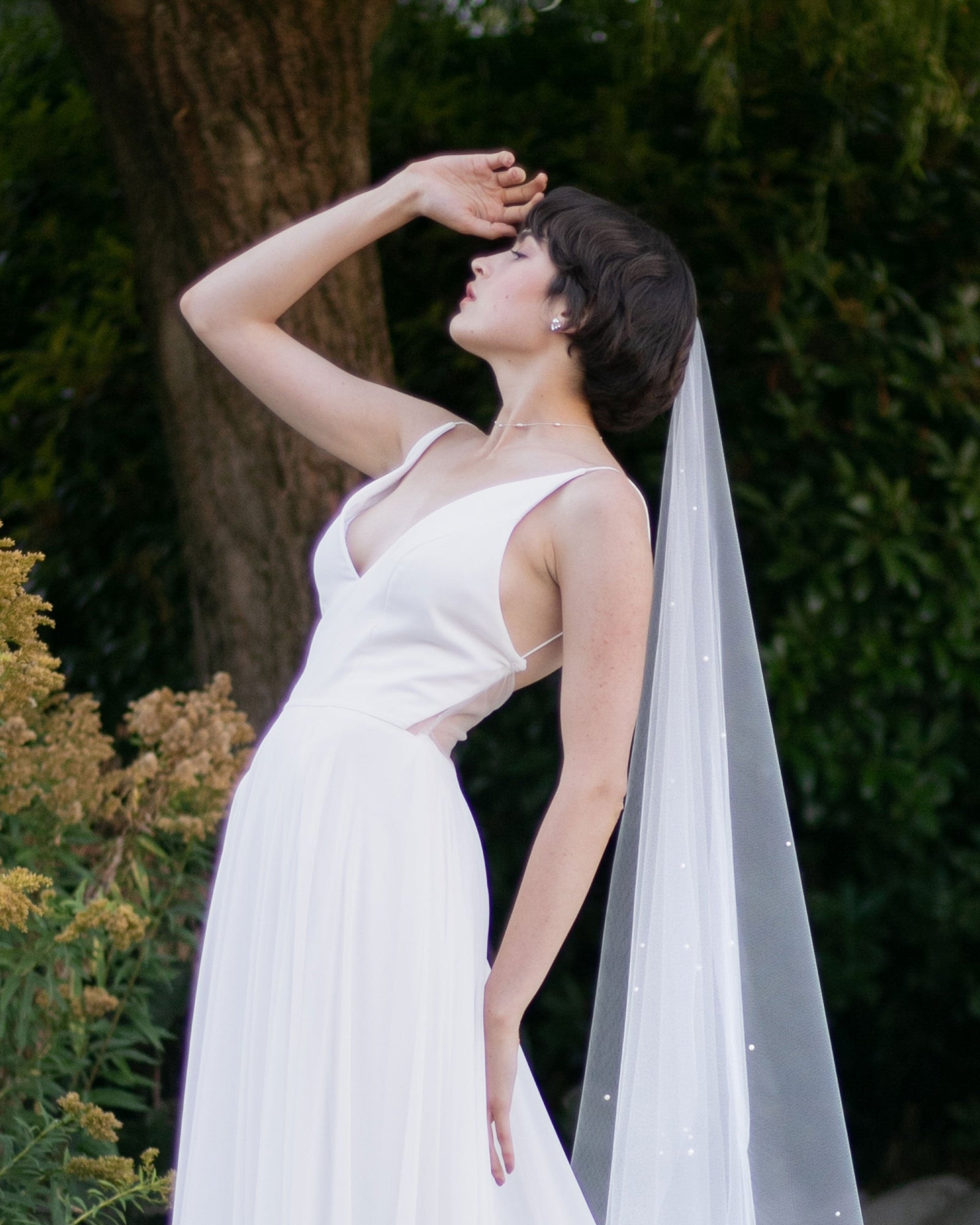 iris-fingertip-veil-luxe-